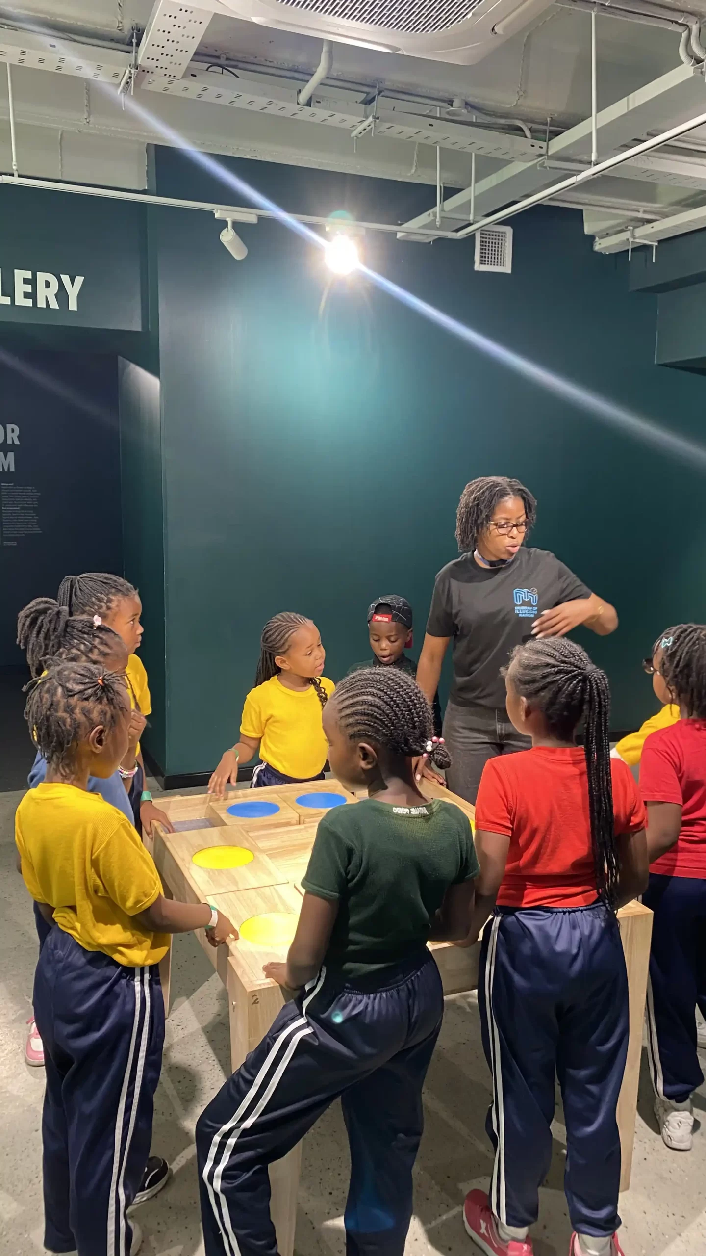 kings international academy learners at the 2023 academic tour at the museum of illusions (10)